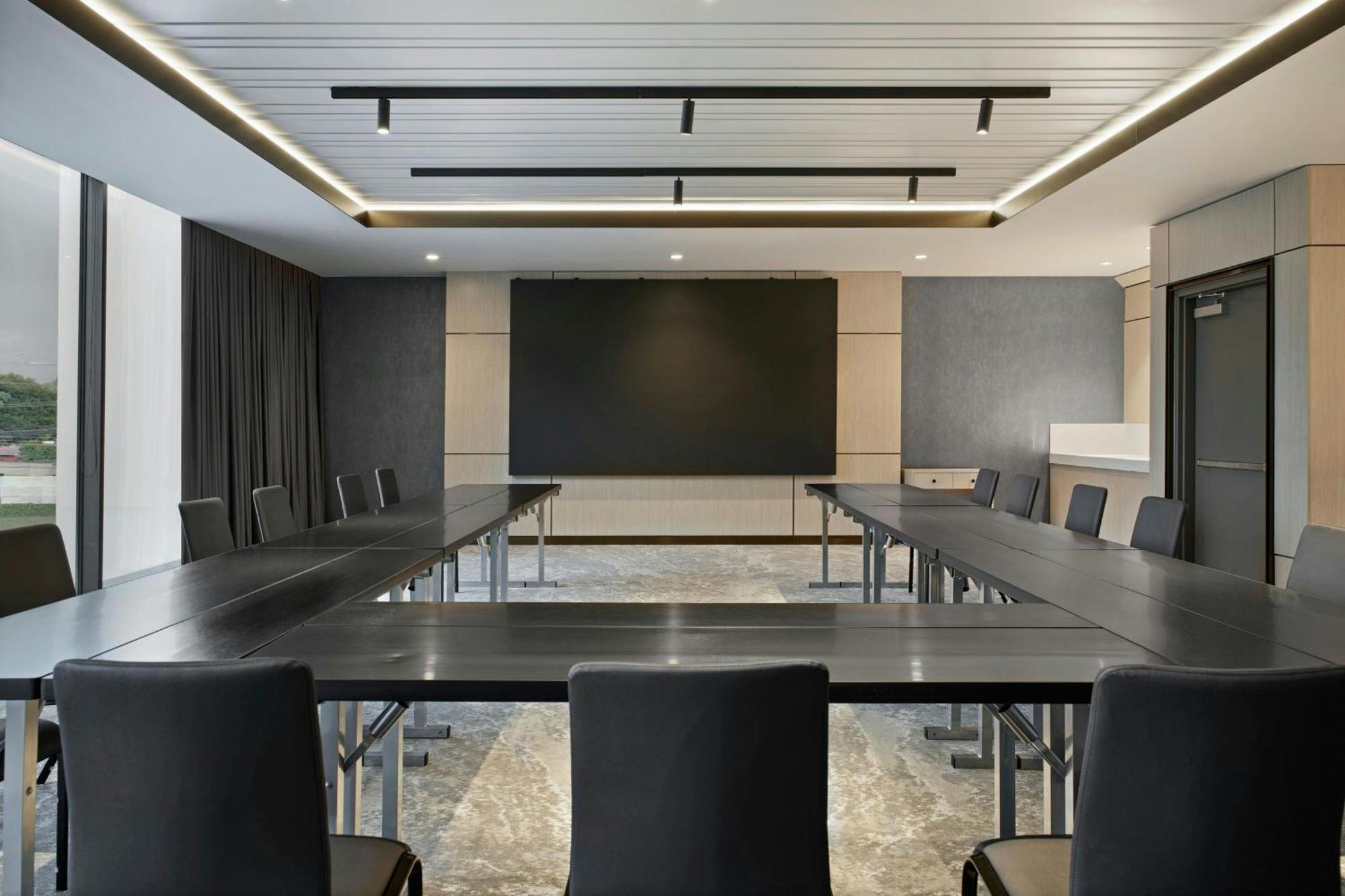 Ac Hotel San Jose Airport Belen Экстерьер фото